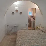 Trullo Saraceno * Grottaglie